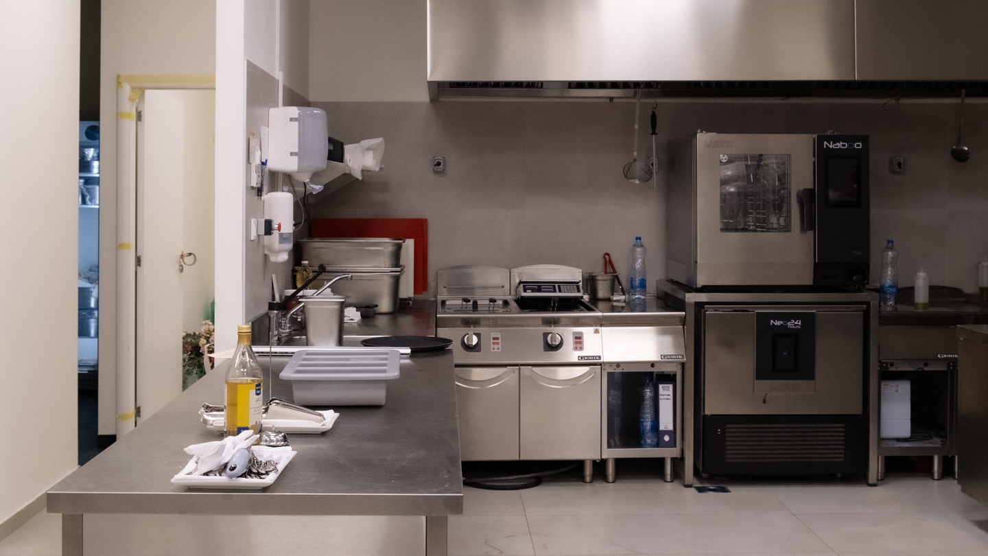 Crazy Pizza, T.C. Galerija, Beograd